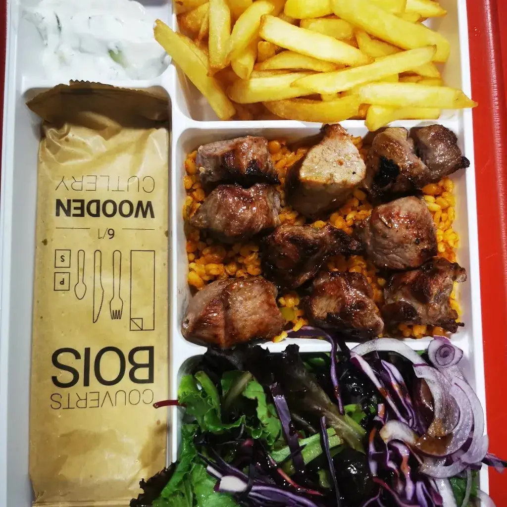 Menü_Restaurant Istanbul Saint Pierre Montlimart_Montrevault-sur-Èvre_Bild_9