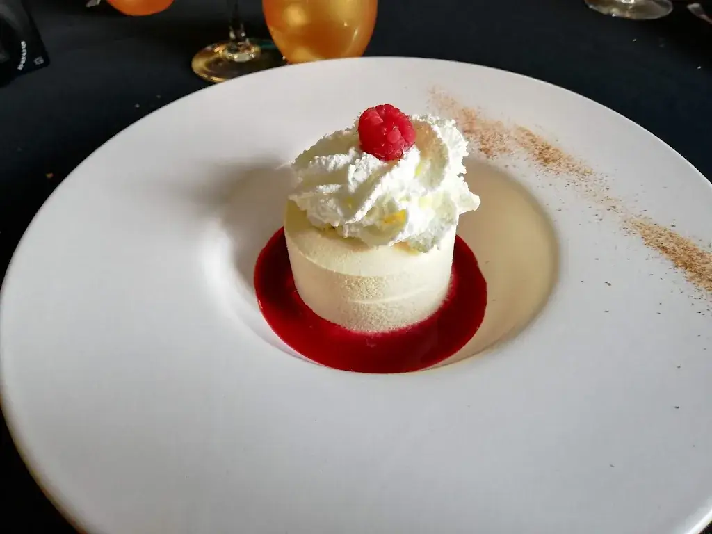 Menü_NATURE & FOLIES RESTAURANT A BEAUSSE_Mauges-sur-Loire_Bild_8