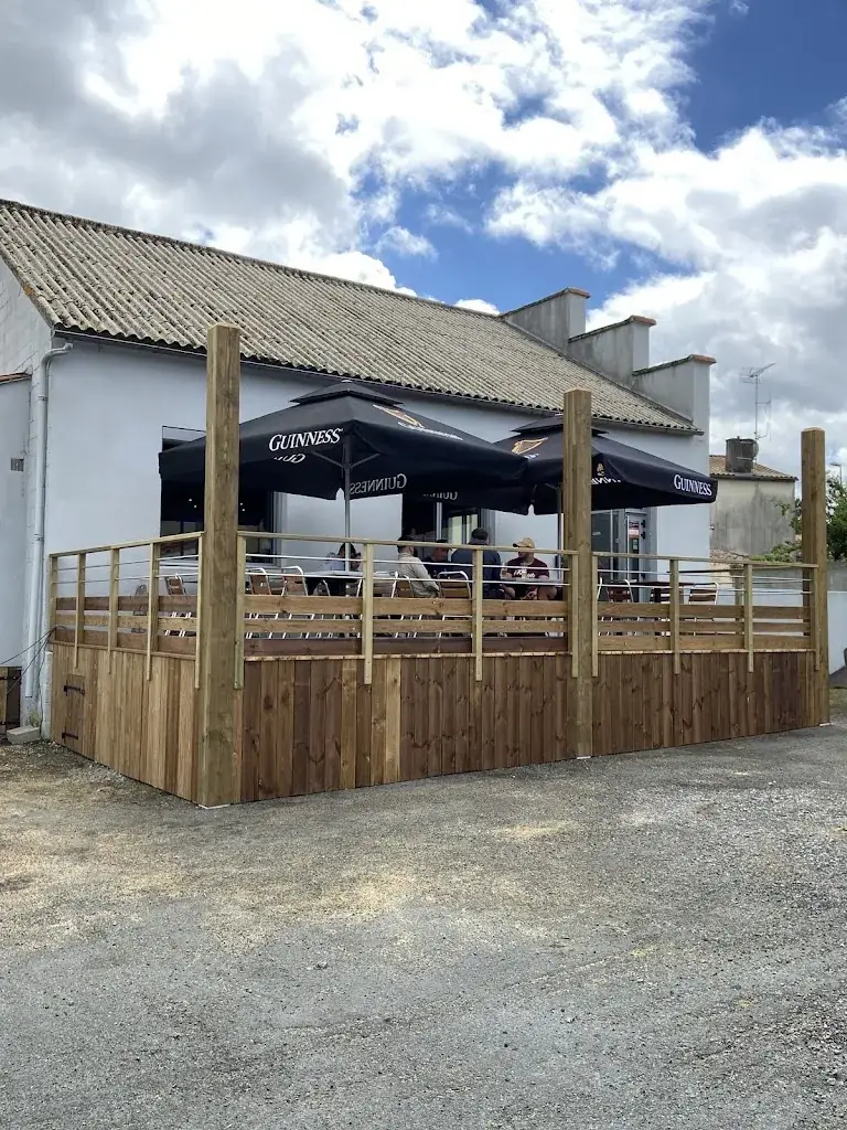 Le Troquet Des Feux_Saint-Prouant_slider_image_3