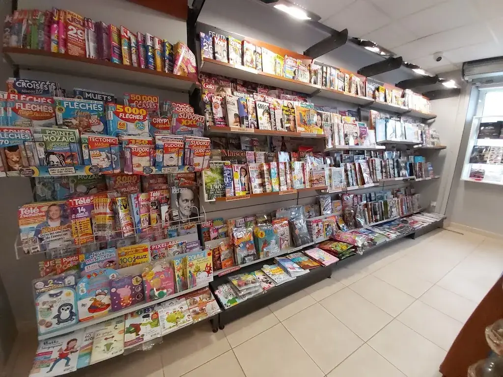 Bar Tabac Pmu Presse Station-service Anthony Evin- Le Petit Café restaurant in Saint-Vincent-des-Landes