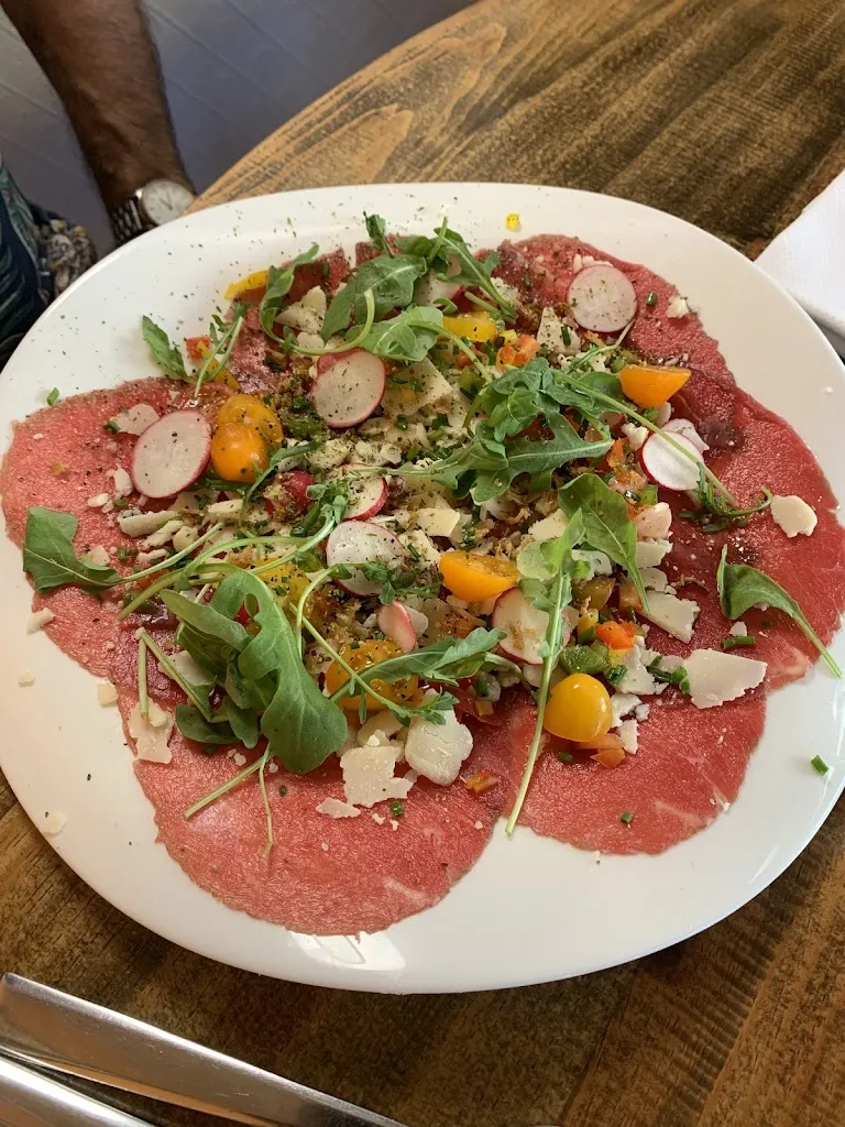 Oolyy Eno_L'Orchidée_Sainte-Gemmes-sur-Loire_review