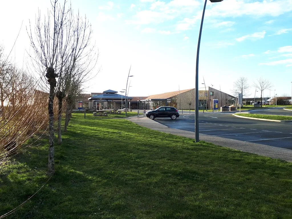 Timothy Carr_Rest'O 85_Sainte-Hermine_review