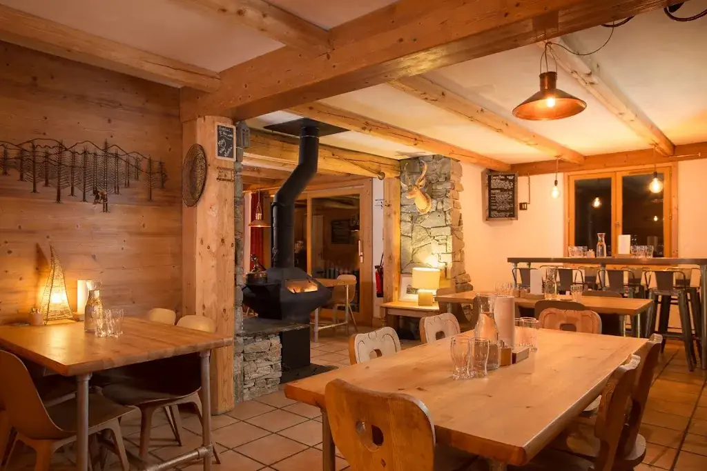 1580m restaurant à Sainte-Foy-Tarentaise