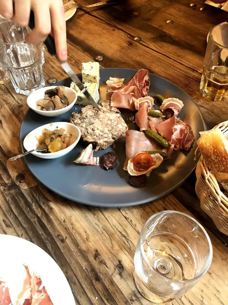 Restaurant Les Brevettes restaurant à Sainte-Foy-Tarentaise