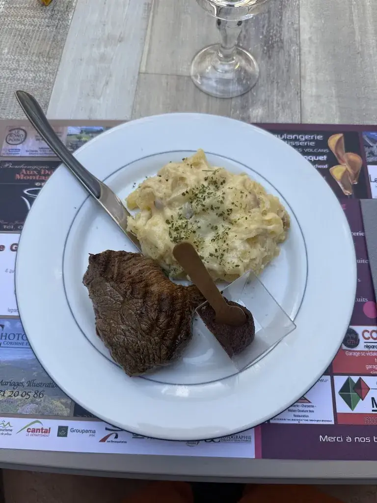 Thomas RAIMOND-MOUSSET_La Table des Volcans_Murat_review