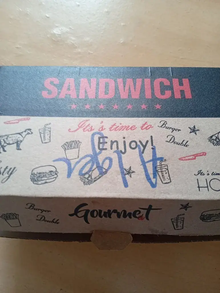 Gabor Zoldi_Emportez- moi ! - Sainte-Pazanne_Sainte-Pazanne_review