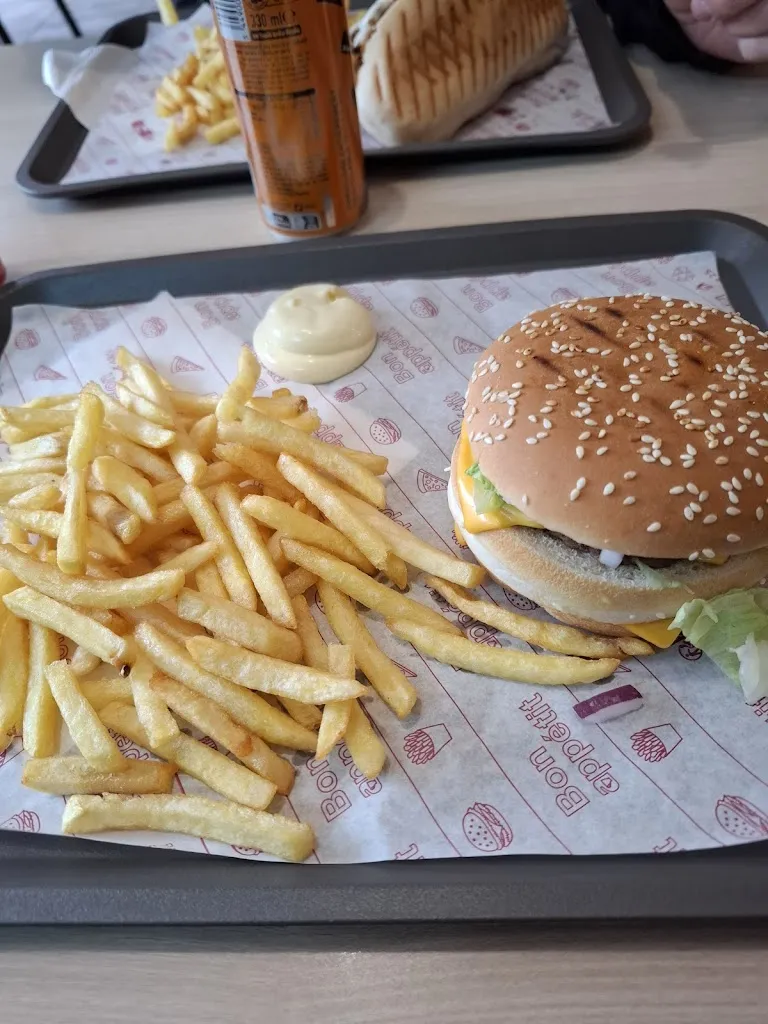 Menu_Ret’z Burger - Nouvelle Gérance_Sainte-Pazanne_immagine_6