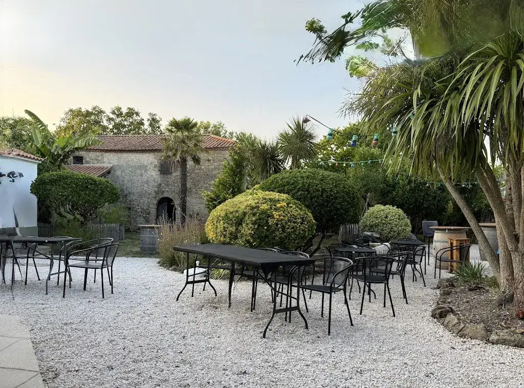 La Cantine du Chêne Vert_Sallertaine_slider_image_2