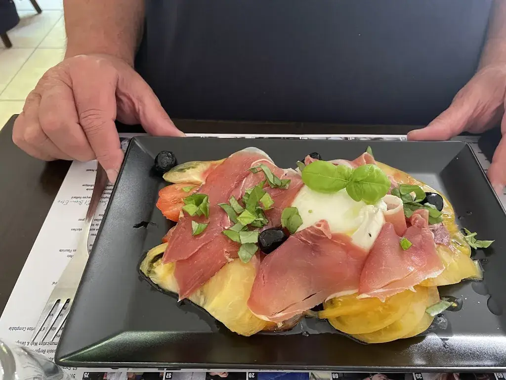 Bar restaurant de l union_Sainte-Cécile-les-Vignes_slider_image_2