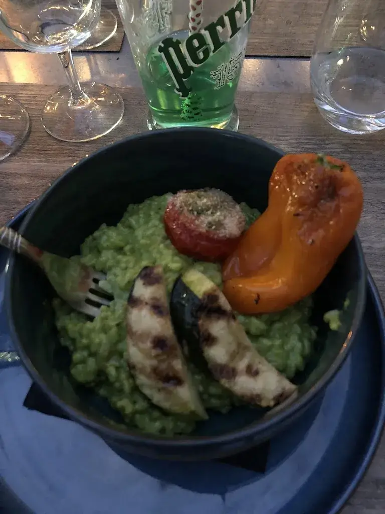 Alix_Di.Vins Secrets_Sainte-Cécile-les-Vignes_recensione