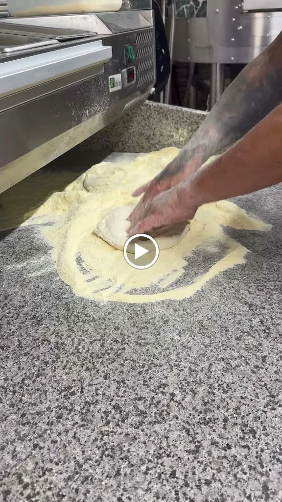 Pizz'aroma_Sainte-Cécile-les-Vignes_slider_image_2