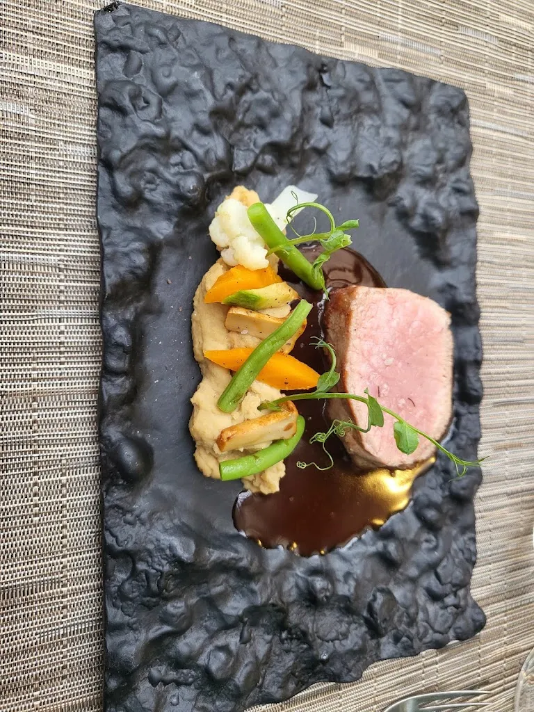 Jenny Grotepass_Campagne, Vignes et Gourmandises_Sainte-Cécile-les-Vignes_review