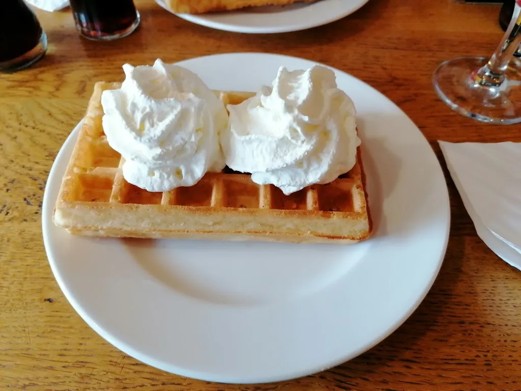 Menu_At St. Cecilia_Cassel_image_2