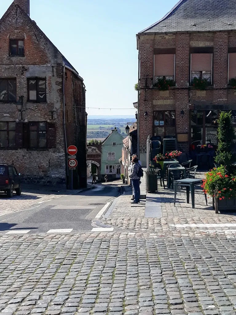 colin roberts_At St. Cecilia_Cassel_review