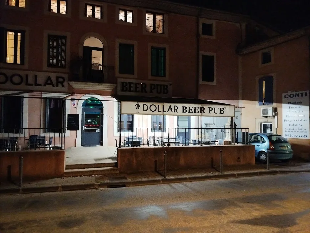 marika Pat_Dollar Beer Pub_Sainte-Cécile-les-Vignes_recensione