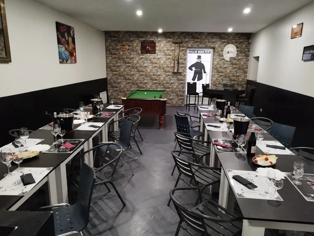 Dollar Beer Pub_Sainte-Cécile-les-Vignes_slider_image_2