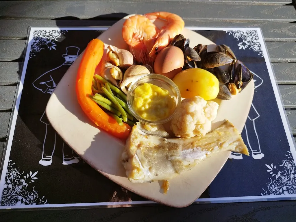 Dollar Beer Pub_Sainte-Cécile-les-Vignes_slider_image_3