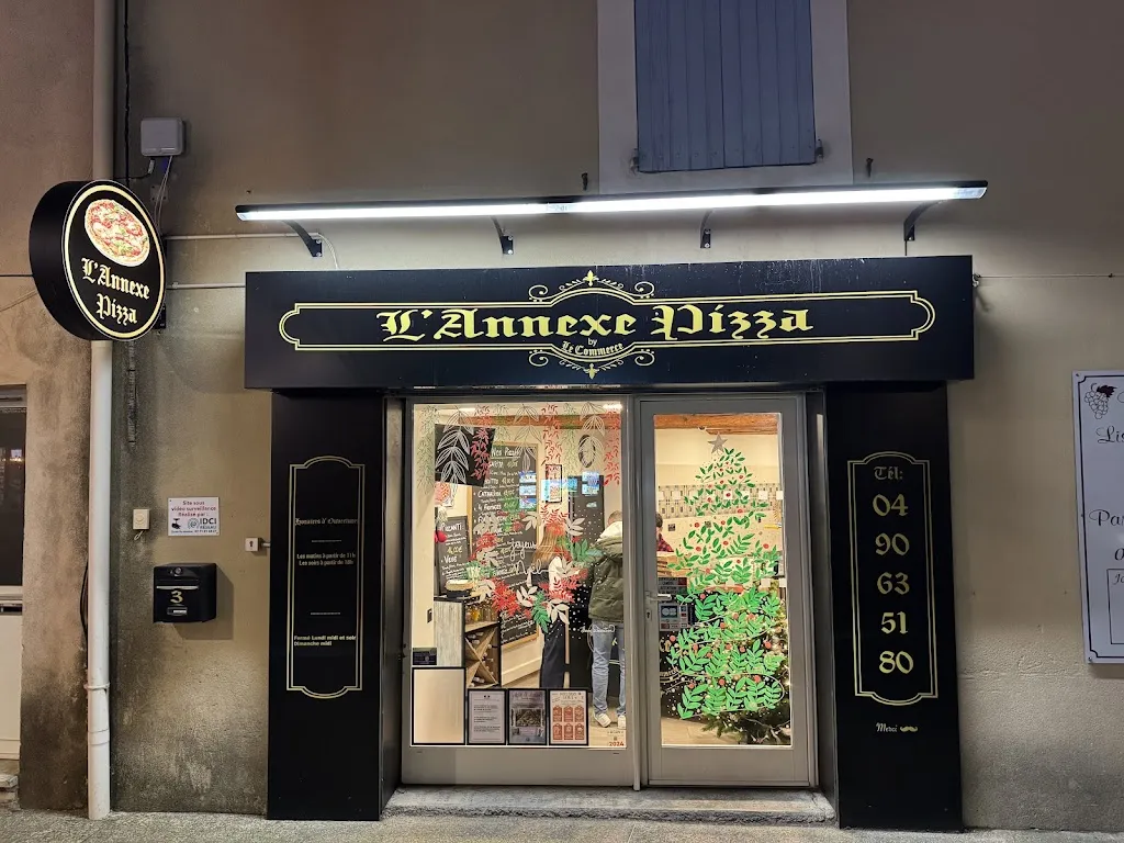 L'Annexe Pizza ristorante a Sainte-Cécile-les-Vignes