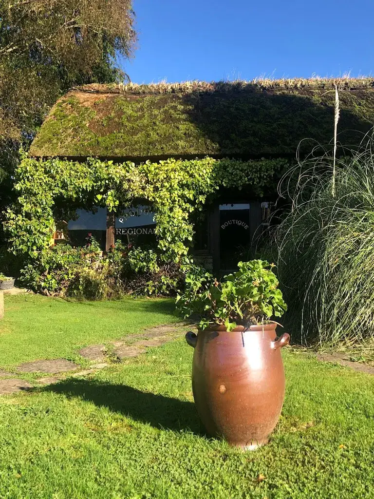 Chris Ryder_Manoir De L'Acherie_Sainte-Cécile_review