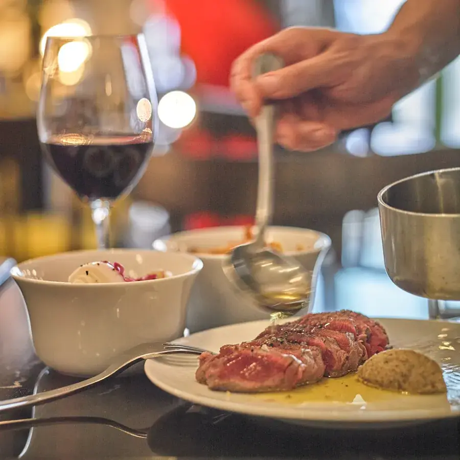 LE BOEUF NOISETTE_Saumur_slider_image_3