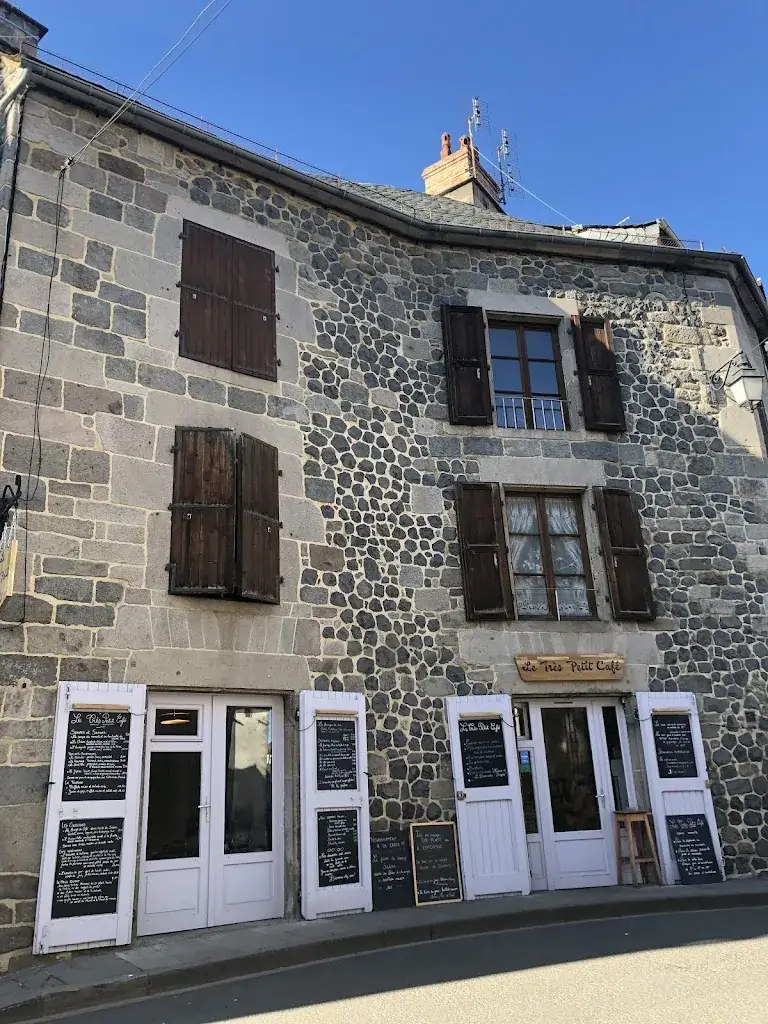 Jesse T_Le Très Petit Café_Murat_review