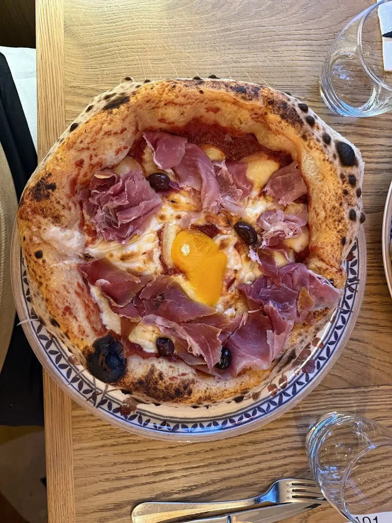 La Villa Roma_Sautron_slider_image_3