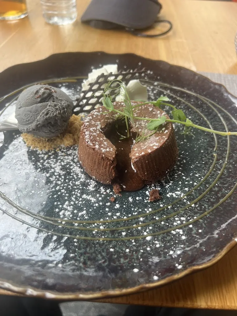 Gary Newman_La Cabane_Sucé-sur-Erdre_review