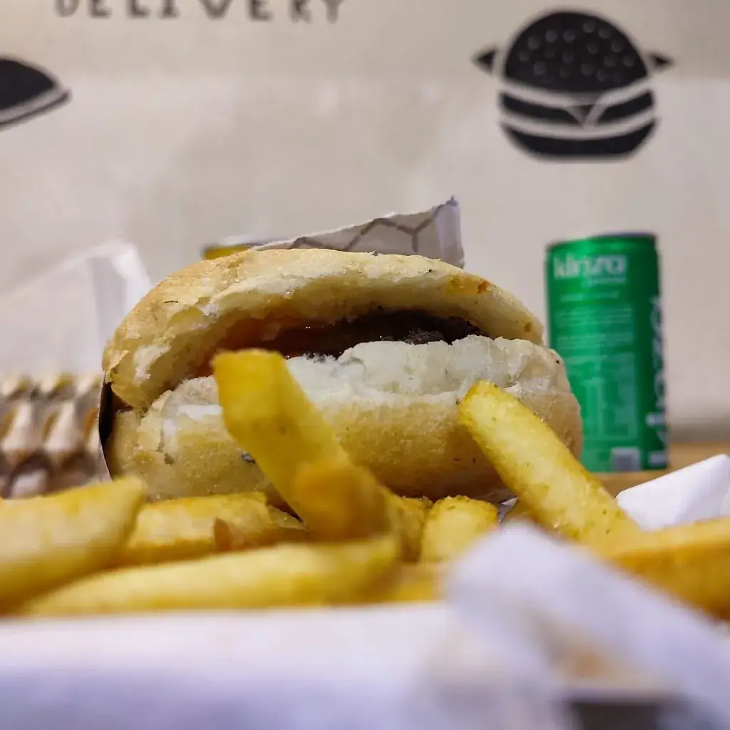 Menu_Charcoal's Burgers_Sudan_image_9