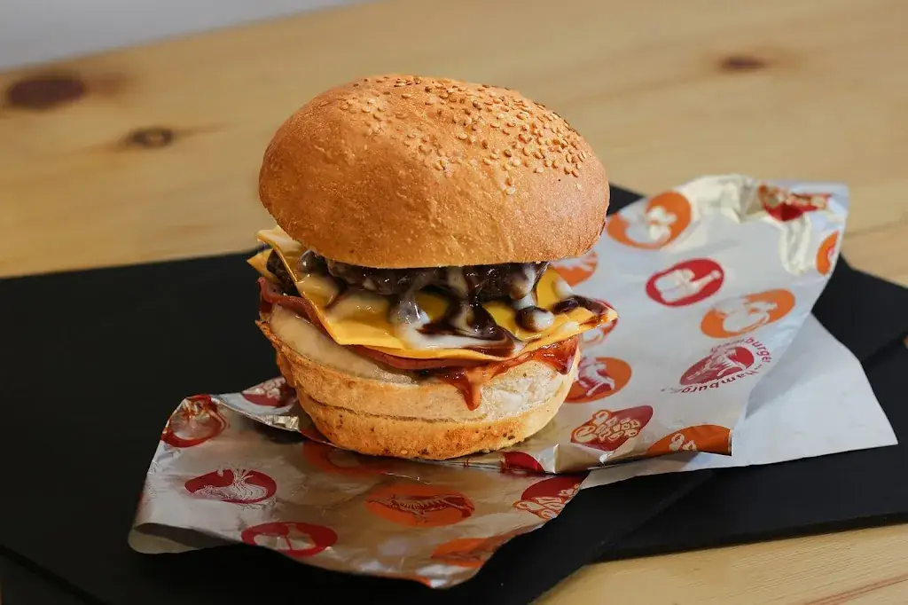 Charcoal's Burgers_Sudan_slider_image_2