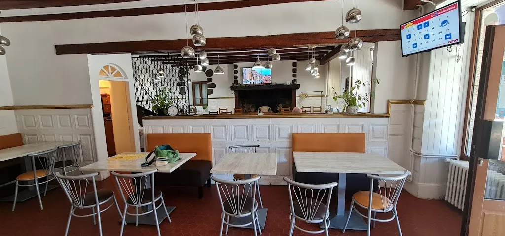 Lou Plo_Neuvéglise-sur-Truyère_slider_image_2