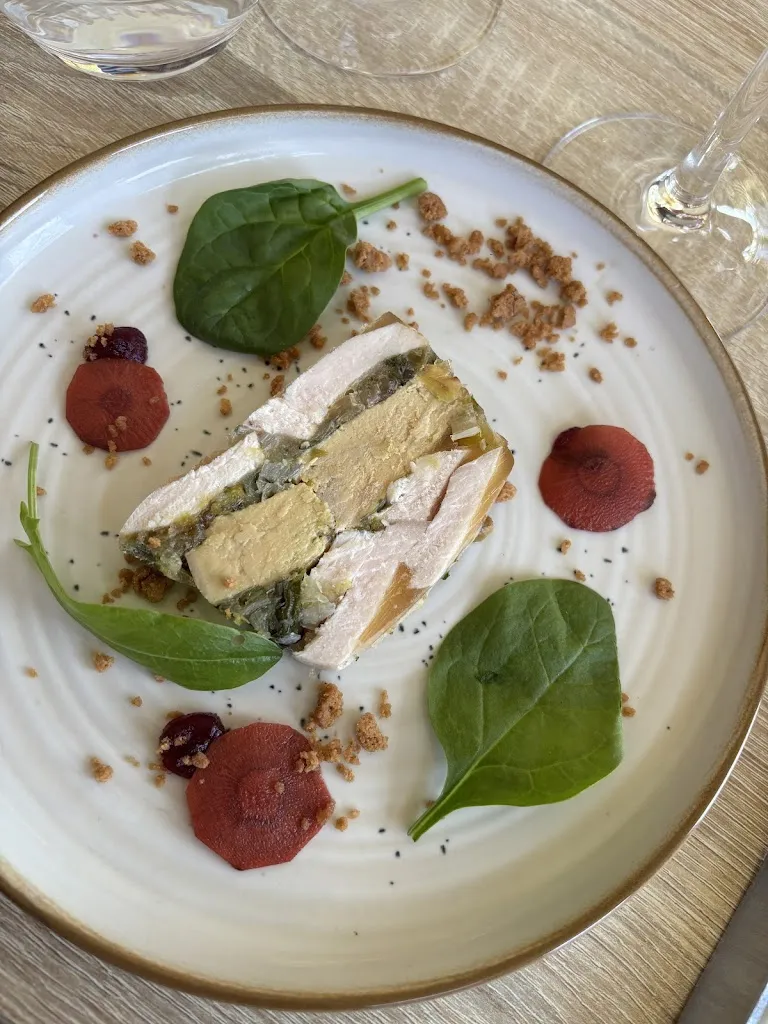 Hélène BERNUGAT_Les Terrasses de Bonnezeaux_Bellevigne-en-Layon_review