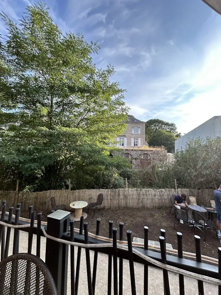 Jules Garcia_La Tannerie - Cave, Bar & Restaurant_Tiffauges_review