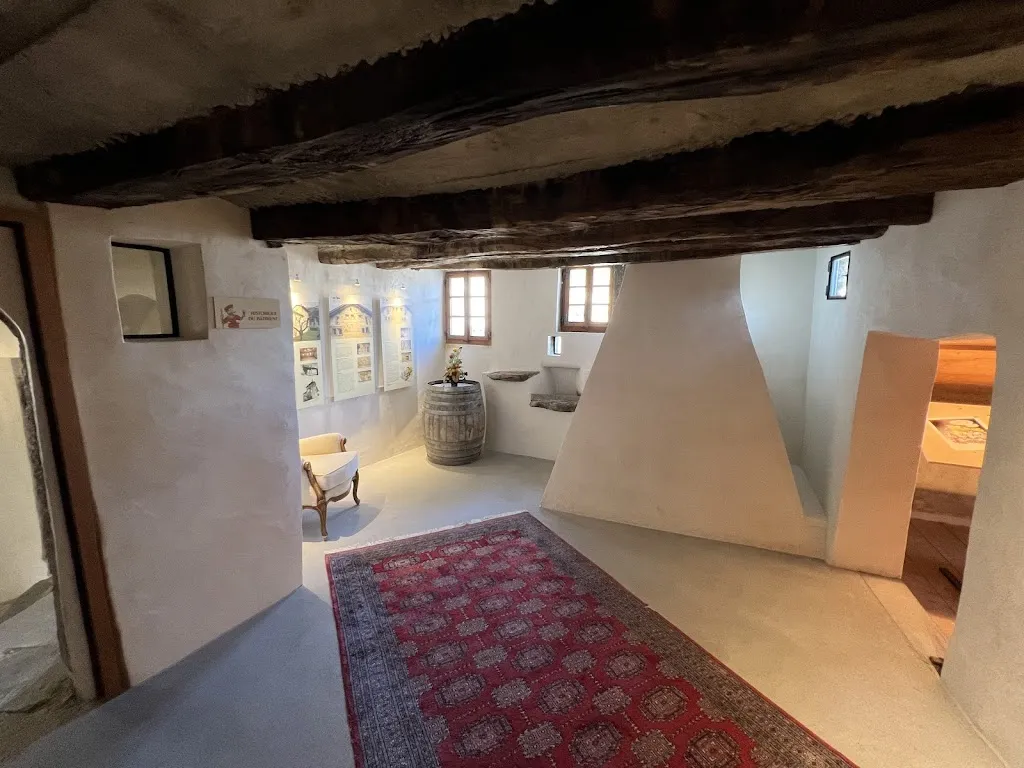 Charles-Henri Gex-Collet_Castle Vaas_Flanthey_review