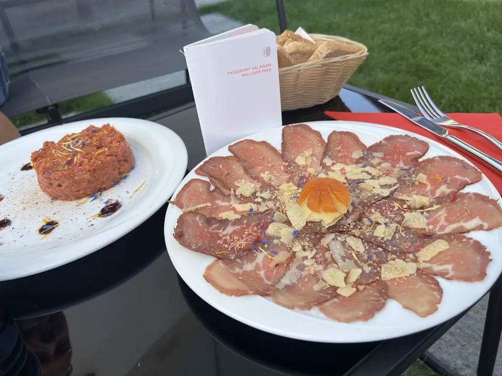 Elisa Buccarello_Castle Vaas_Flanthey_review