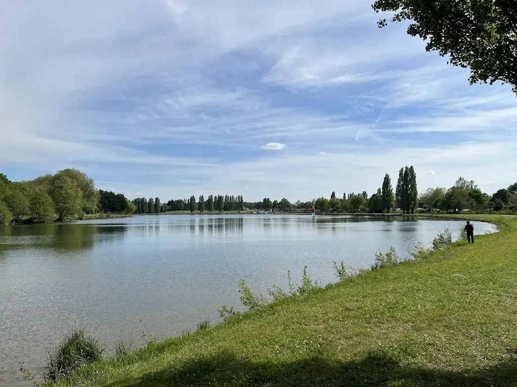 Eric vergnaud_Plan d'eau de Tuffé_72160_review