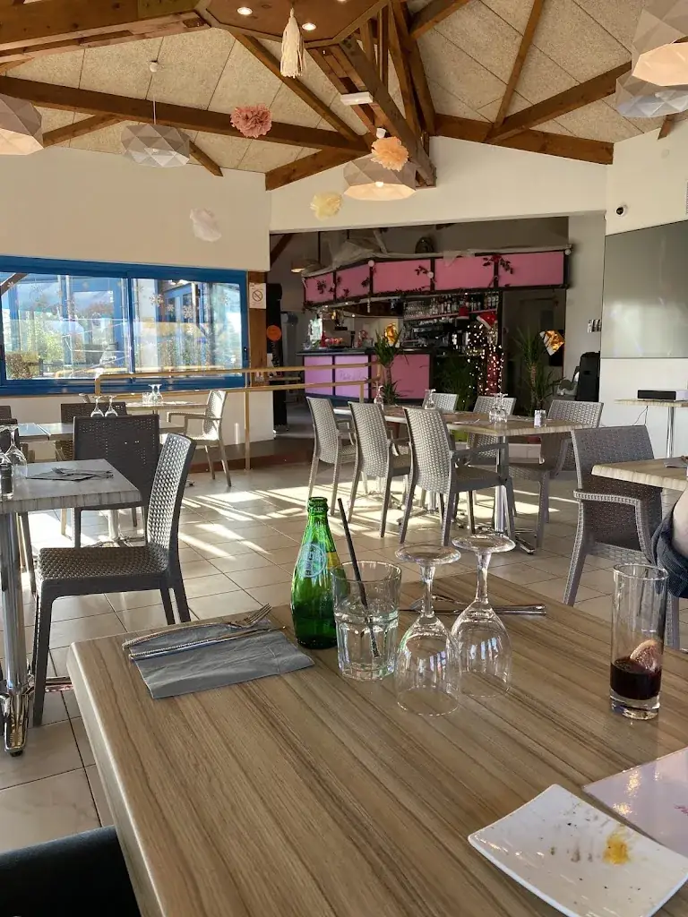 Gwenaelle Chabot_Le Chalet du Lac By Chez Papy'nk_tuffé_review