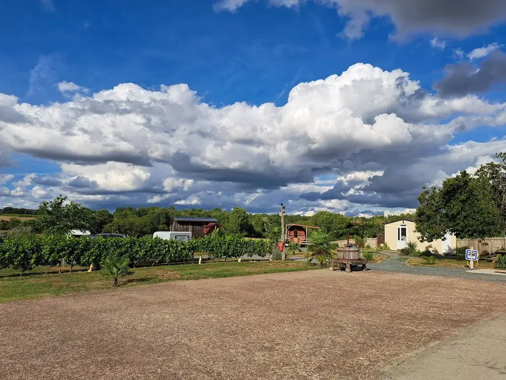 Domaine Du Relais_Vaudelnay_slider_image_2