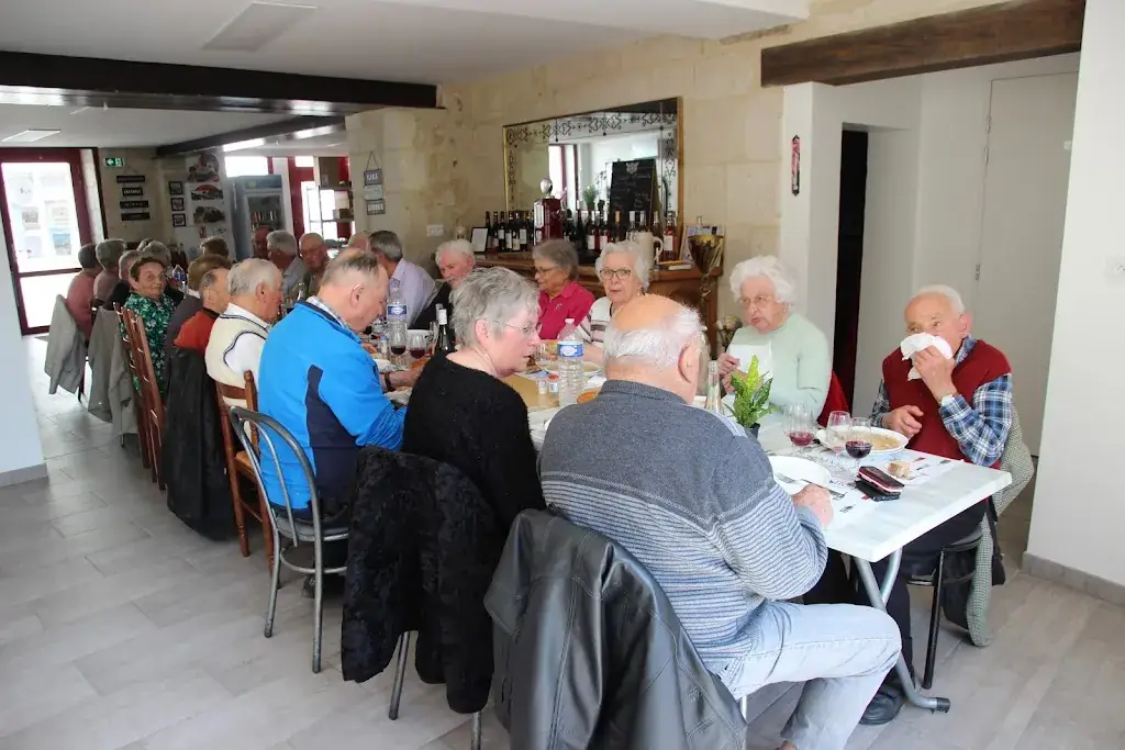 Coffee Du Centre_Vernoil-le-Fourrier_slider_image_1