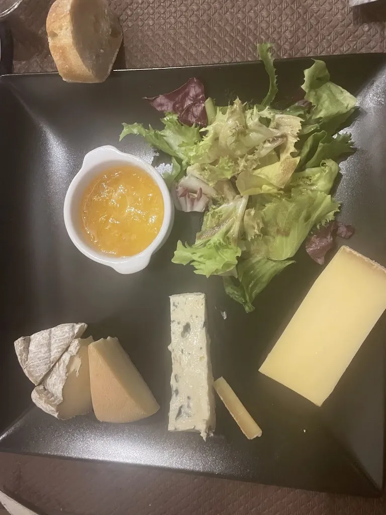 Menu_Le Gourmet Restaurant_Vernantes_image_8