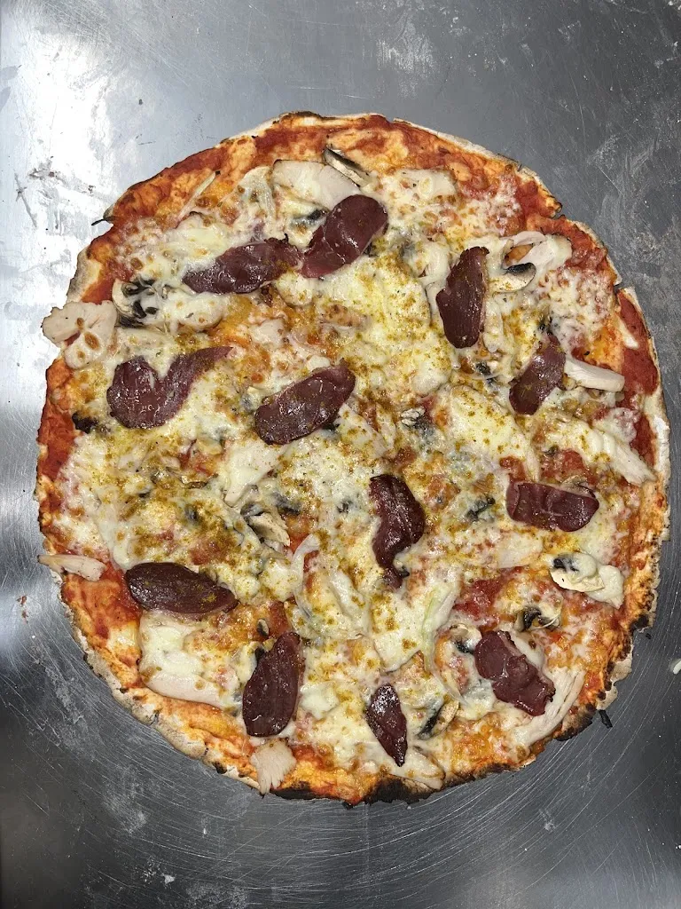 Menu_Pizza Suzon_Vernantes_image_2