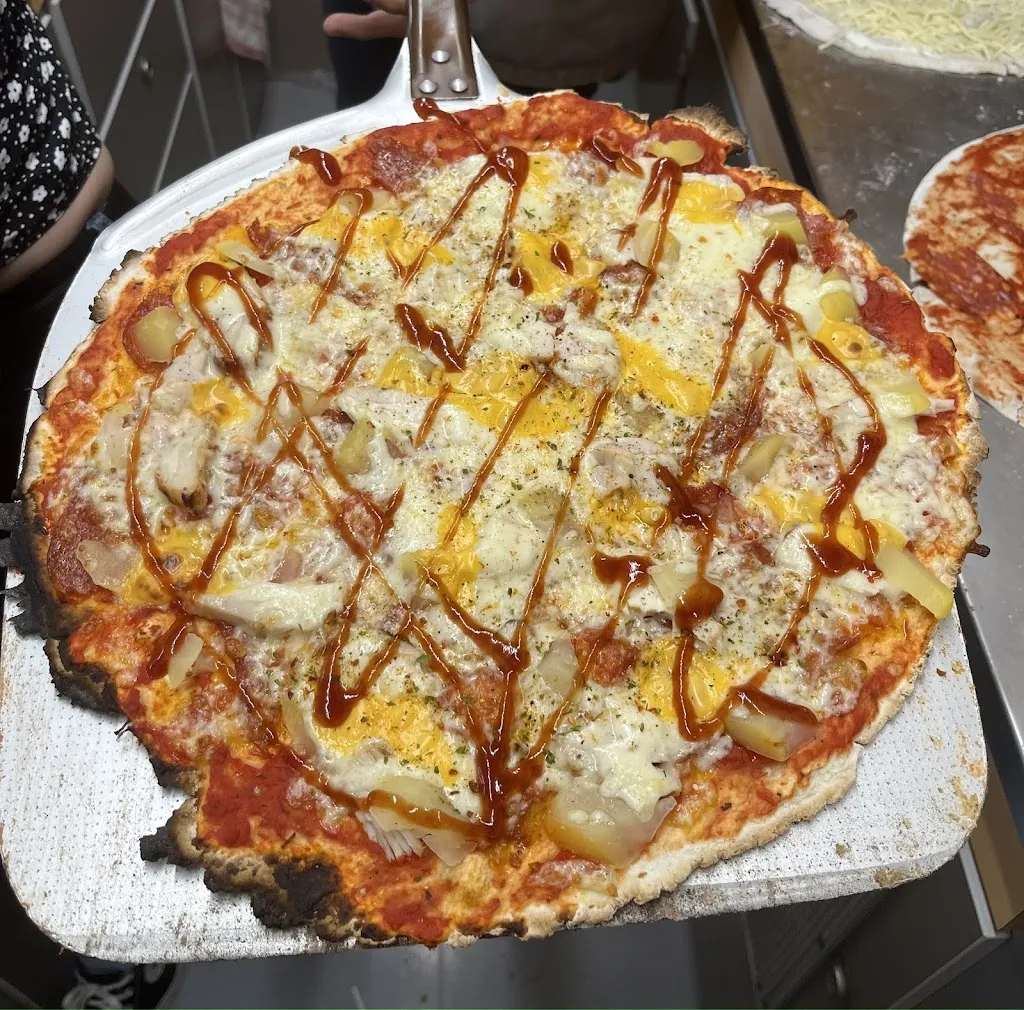 Menu_Pizza Suzon_Vernantes_image_5