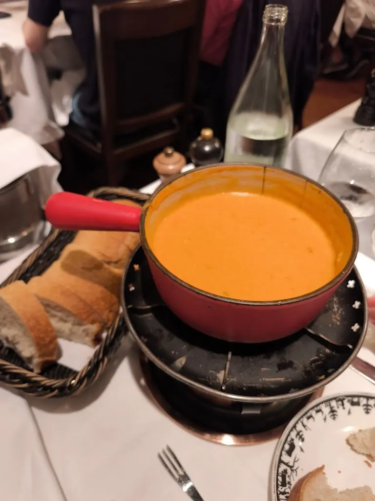 YAFEA ALYAFEI_Restaurant Les Armures_Genève_review