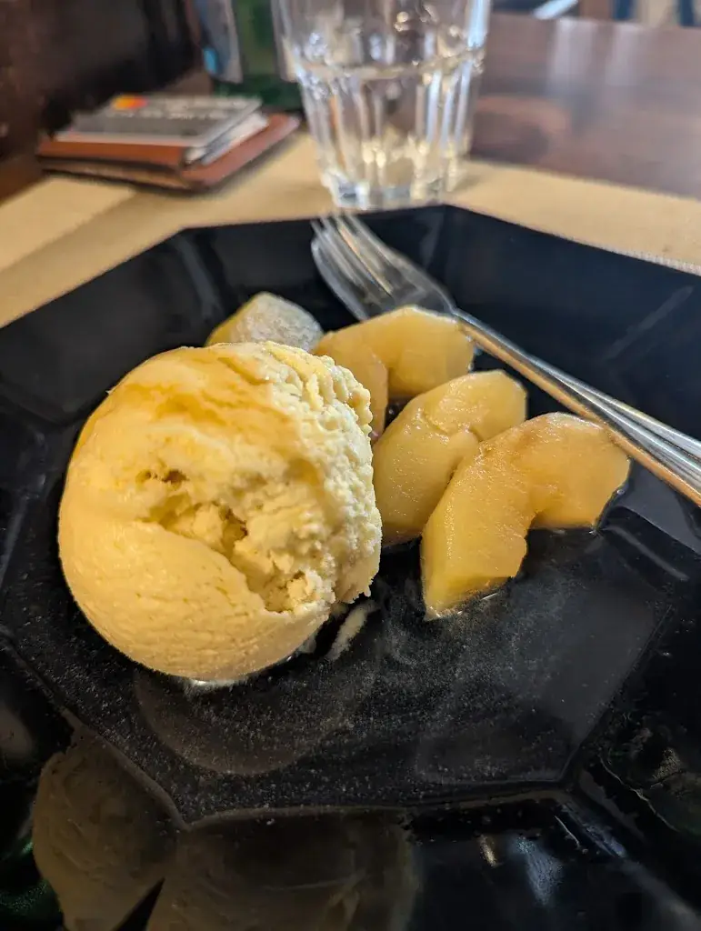 Bobby Pelletier_Mazot_Vevey_review