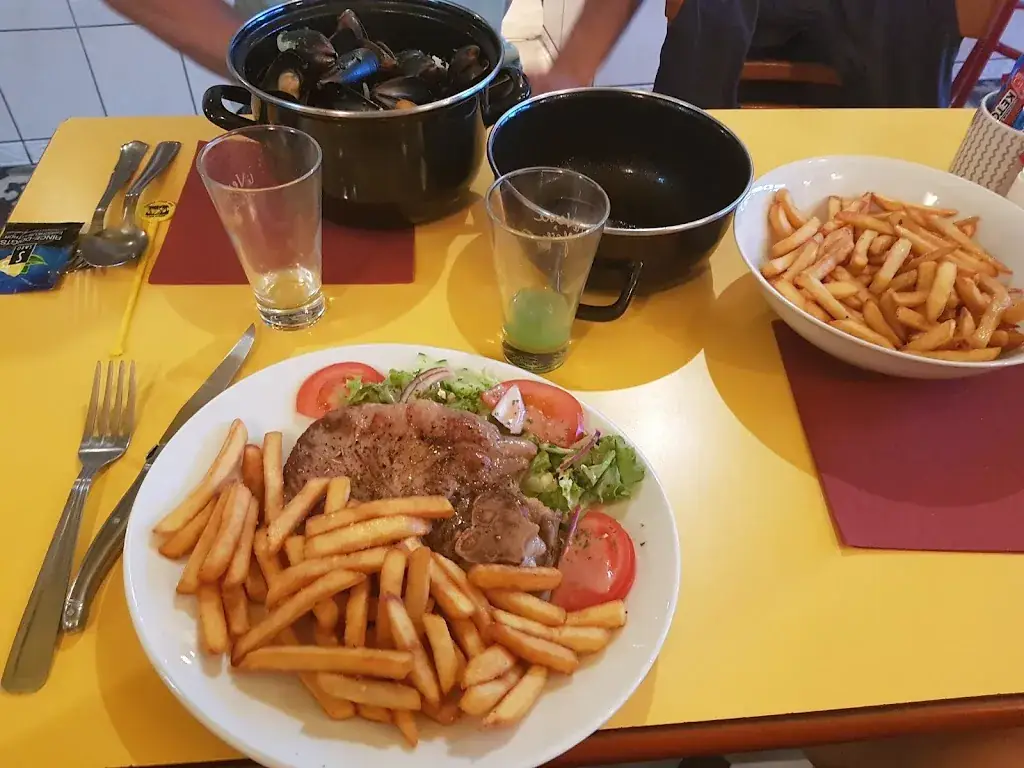 GWENAEL AUCHE_L Escale_Vibraye_review