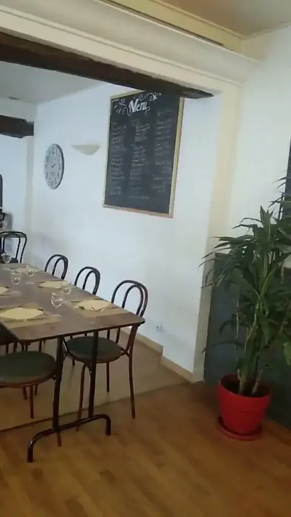 Le Relais du Chapeau Rouge_Vibraye_slider_image_2