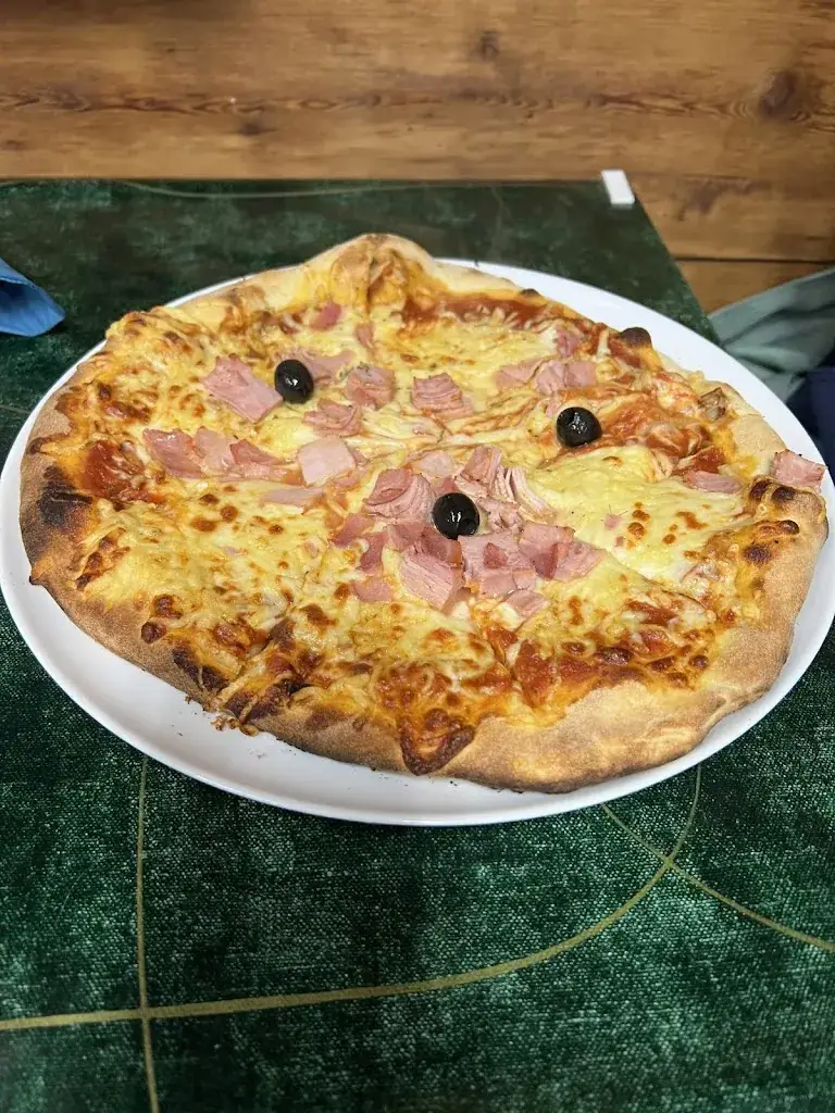 Menu_PlZZ'ARMADA_Moûtiers_image_8