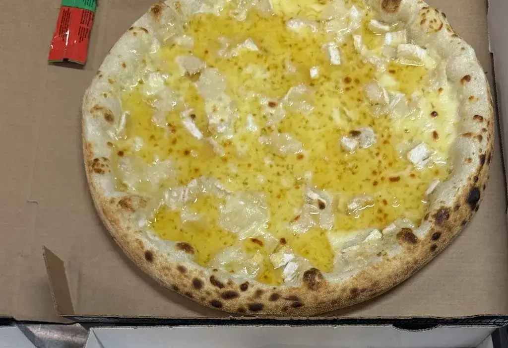 Ikrame Atir_Pizza Presto_Vieillevigne_avis