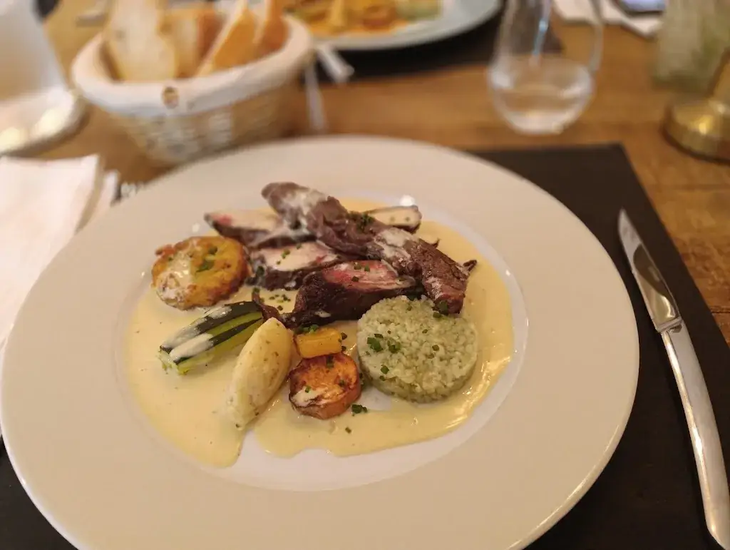 Restaurant L'Etape Gourmande Vihiers_Lys-Haut-Layon_slider_image_3