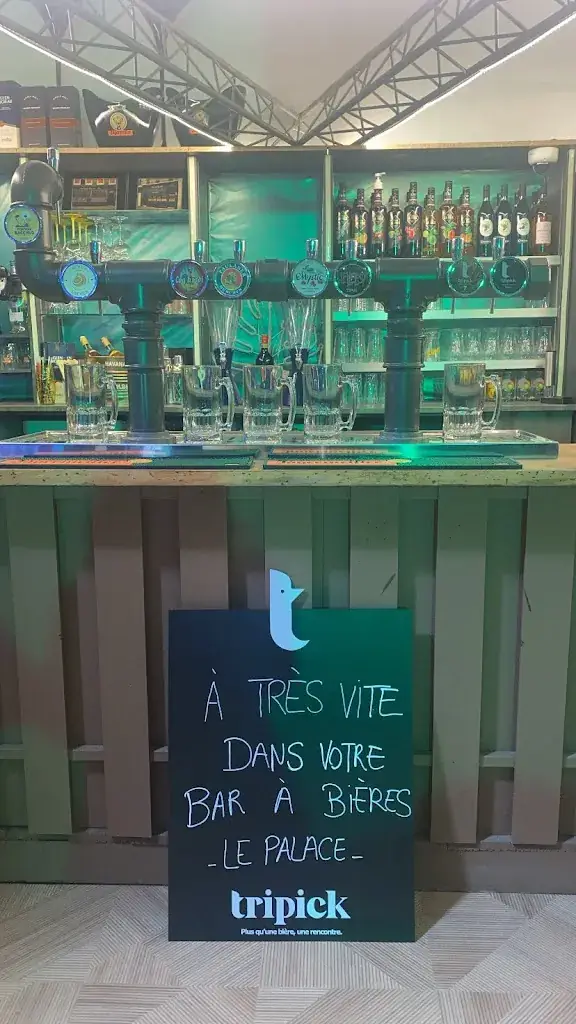 Le Palace ristorante a Lys-Haut-Layon