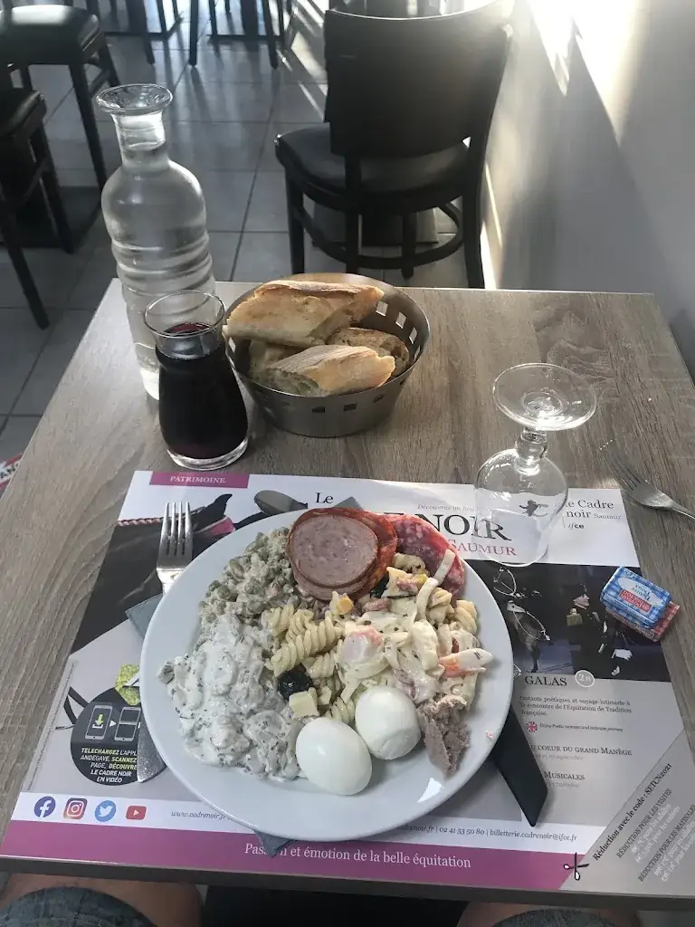 Menu_La Ronde Bar_Vivy_image_7